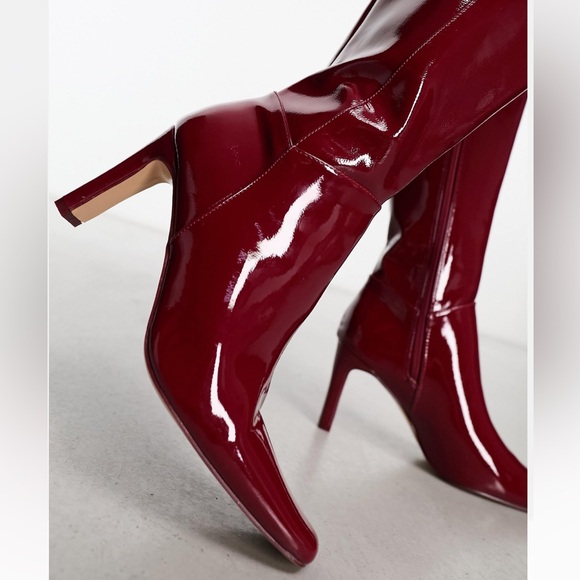 NWT- RED PATENT LEATHER KNEE-HIGH HEELED BOOT w ZIP US SZ 10-11 - Picture 4 of 5